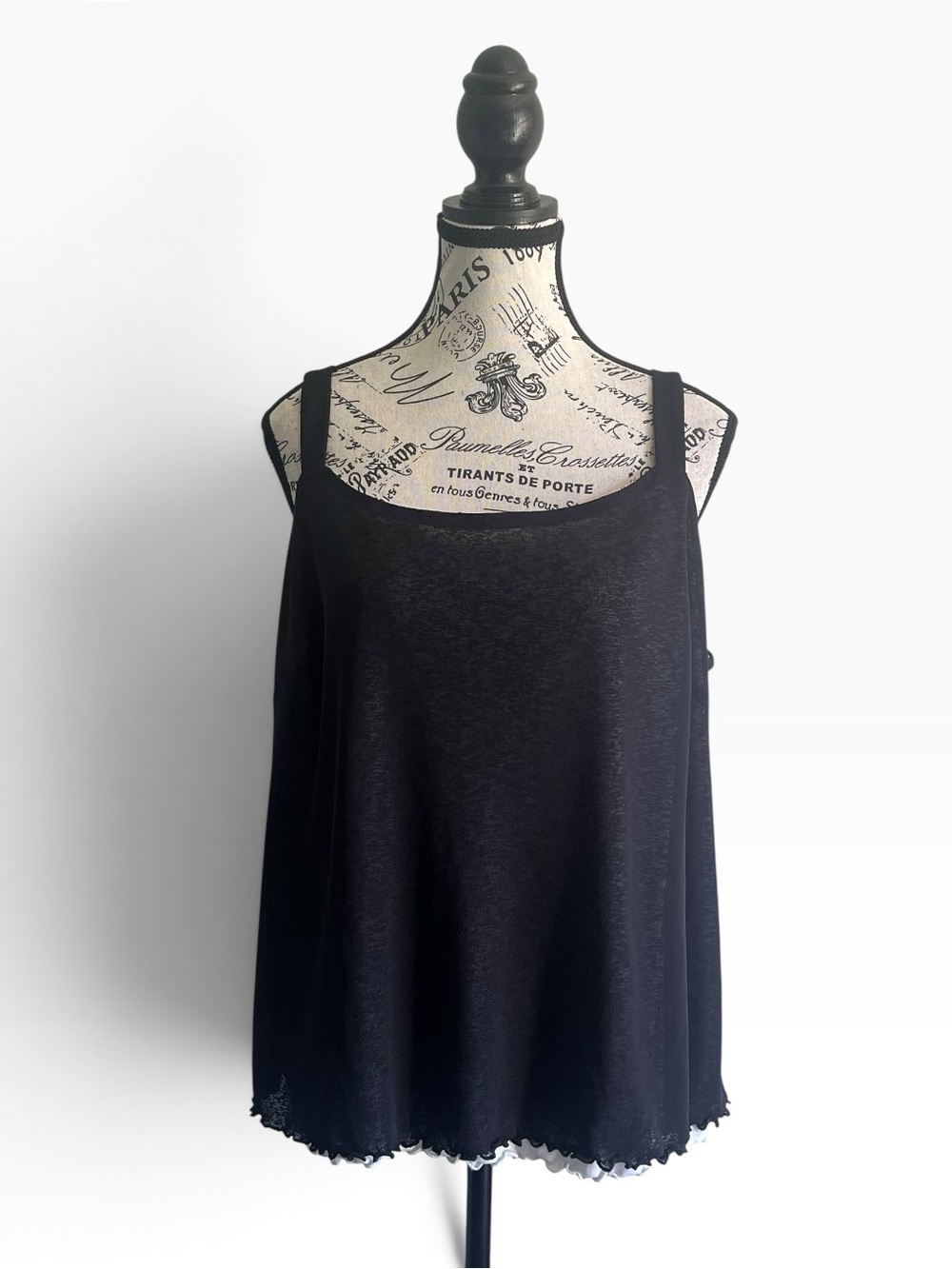 🇨🇦 Vintage 90s  Addition Elle Black White Lettuce Hem Mesh Camisole Minimalist